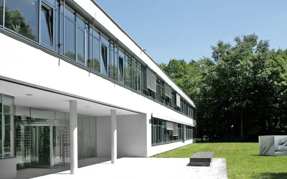 MEDIZINISCHES SCHULUNGSZENTRUM, AUGSBURG