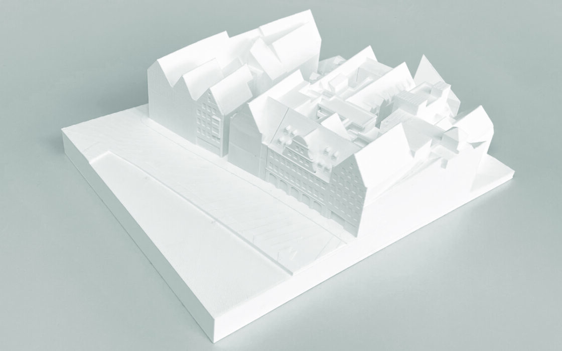 KAROLINENSTRASSE 14, AUGSBURG