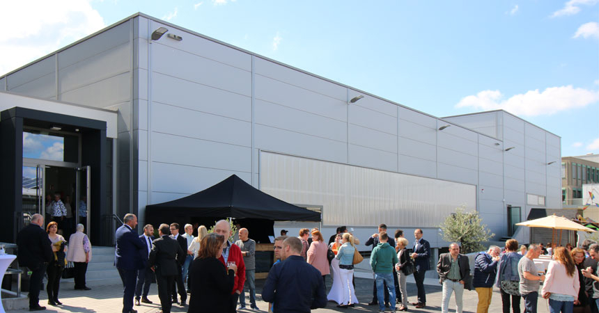 ERÖFFNUNG DER NEUEN WERKHALLE FÜR SAUTER CUMULUS IN FREIBURG